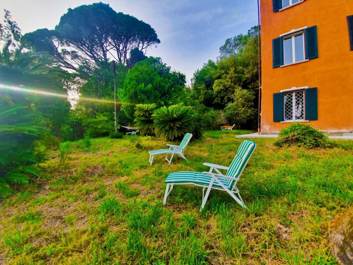 Villa De Benedetti Sarzana Exterior photo